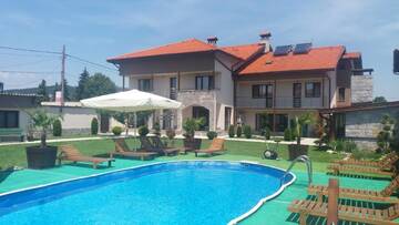 Фотографии Виллы Sveti Nikola Villas near Borovets г. Широки-Дол (Болгария) №1 Фото Виллы Sveti Nikola Villas near Borovets г. Широки-Дол 1