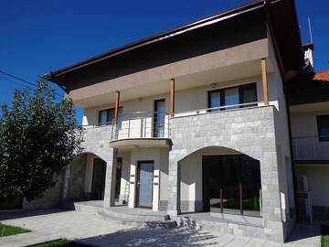 Фото номера Вилла с 5 спальнями Виллы Sveti Nikola Villas near Borovets г. Широки-Дол 39