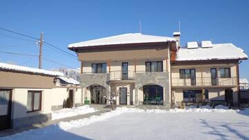 Фото номера Вилла с 3 спальнями Виллы Sveti Nikola Villas near Borovets г. Широки-Дол 2